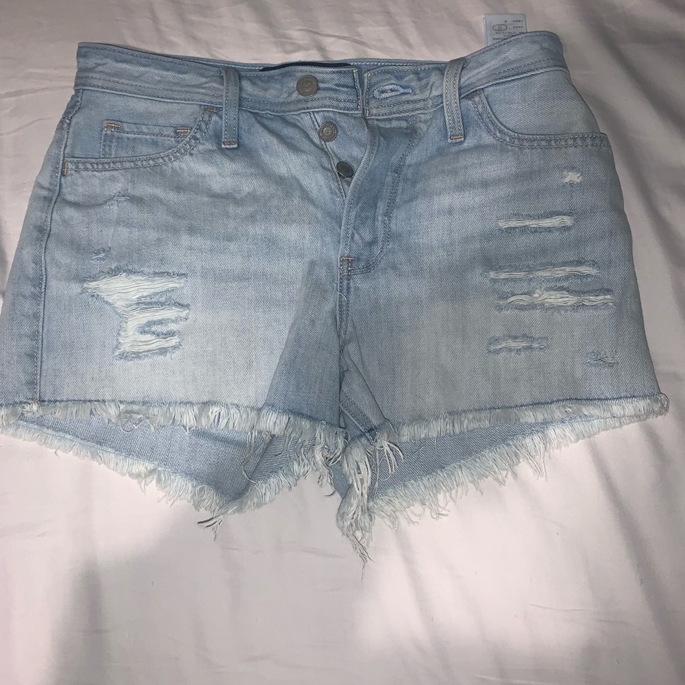 hollister distressed shorts